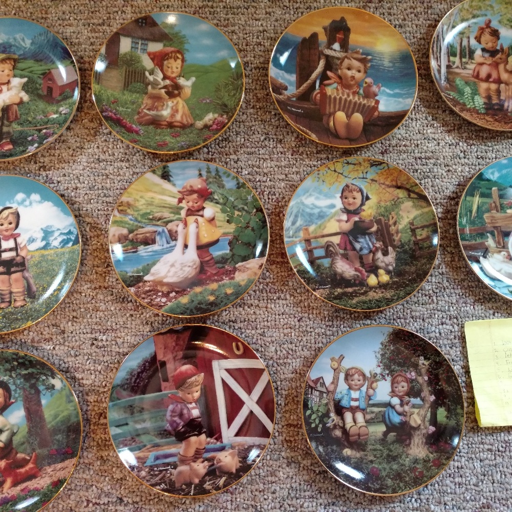Hummel Plates